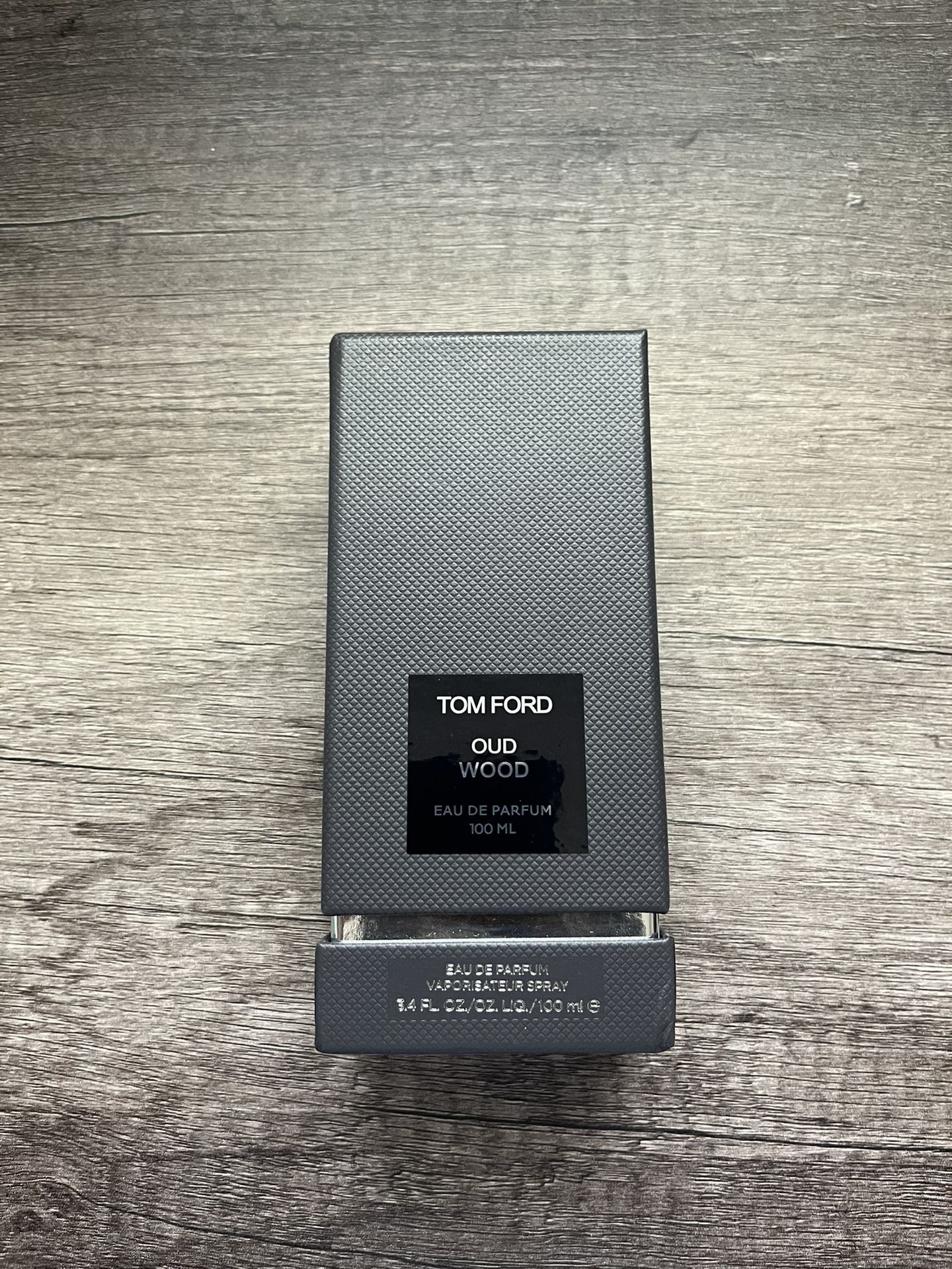 tom ford oud wood 100ml