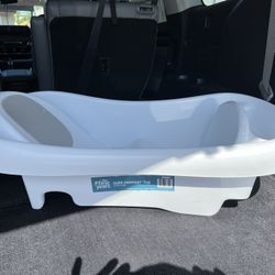 Infant Bath Tub - $5