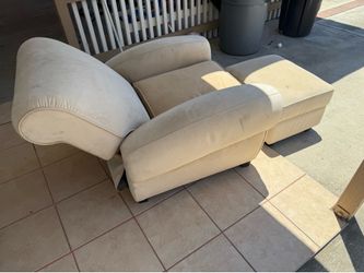 Free! Recliner with ottoman.