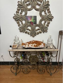 Marble wine table