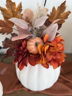 Thanksgiving floral arrangements 