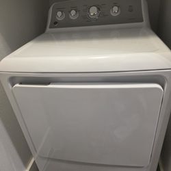 GE Large Washer And DRYER