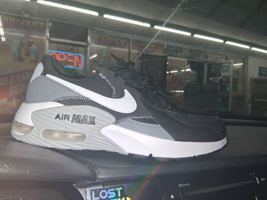 Nike Air Max New