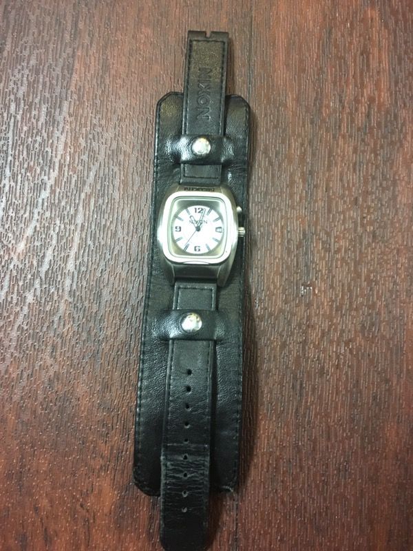 Nixon rocker best sale watch strap