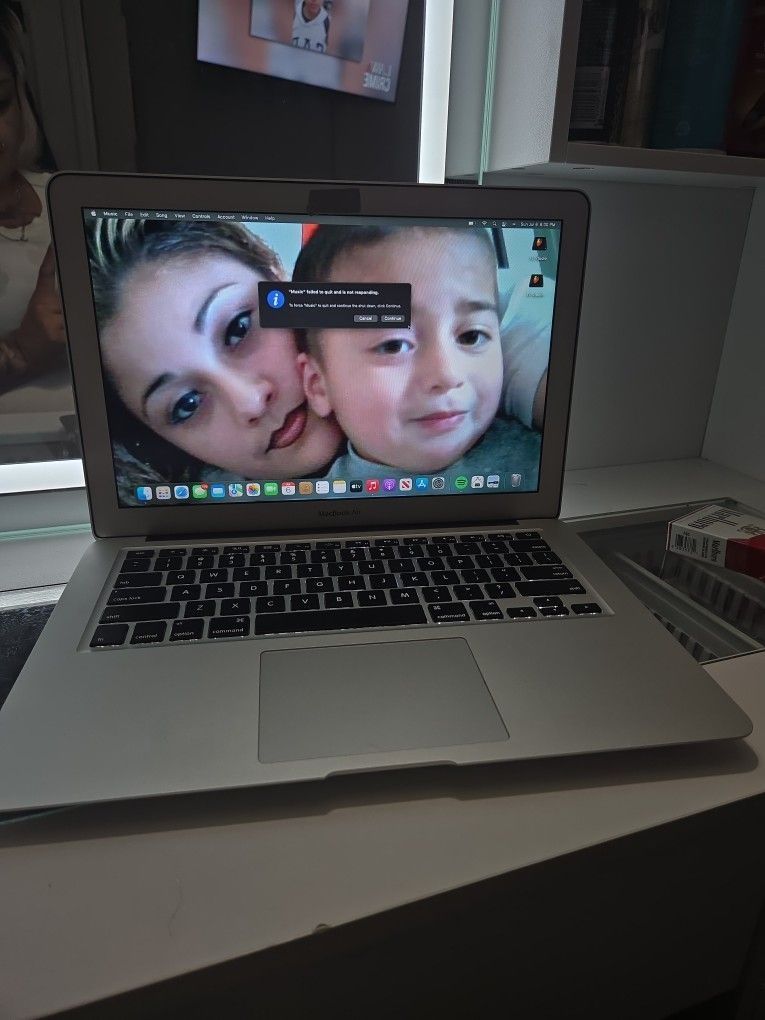 Mac Book Air