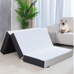 RoxzoTri-Fold Memory Foam Mattress, 6 inch Twin Tri-Folding Memory Form Mattress, Collapsible and Washable Cover, Travel and Guest Mat,75"x38"x6"

Thi