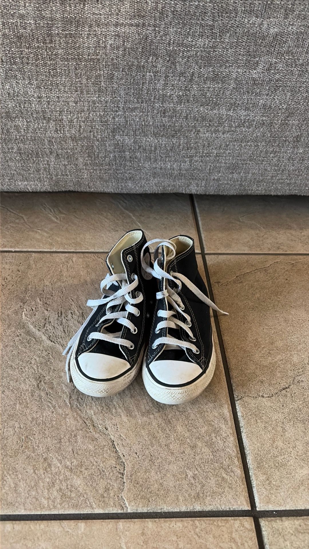 Boys black converse size 1