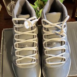 Cool Grey 11 “2010”