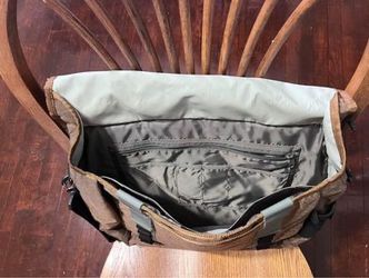 Timbuk2 Facebook Messenger Bag for Sale in Palo Alto, CA - OfferUp