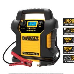 1600 Peak Amp Jump Starter with Digital Compressor and USB Power Bank