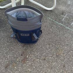 Yeti Hopper Cooler