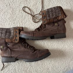 Brown Sweater Trim Ankle Booties Boots Womens 9