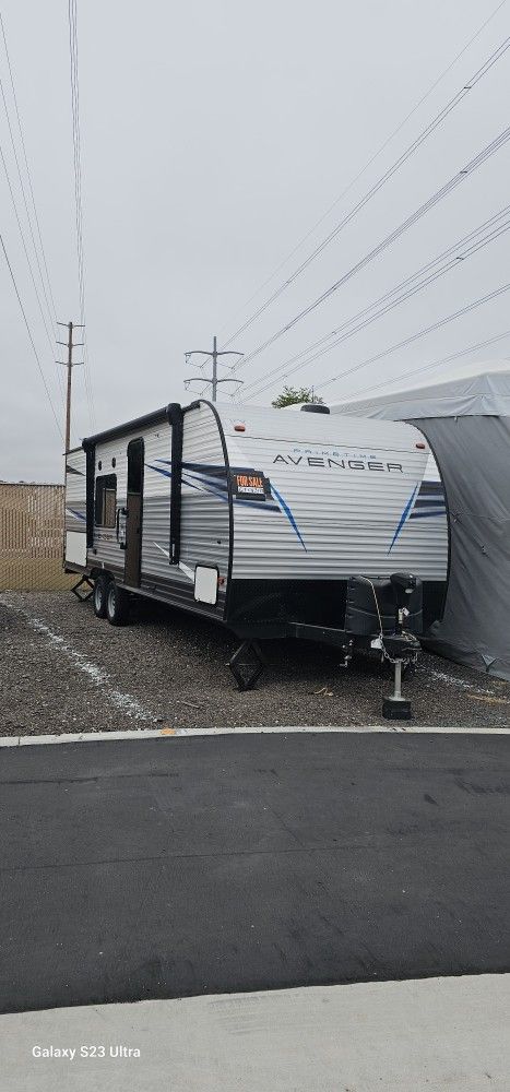 Rv Traila