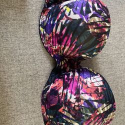 Strapless 34DD VICTORIA SECRET BRA