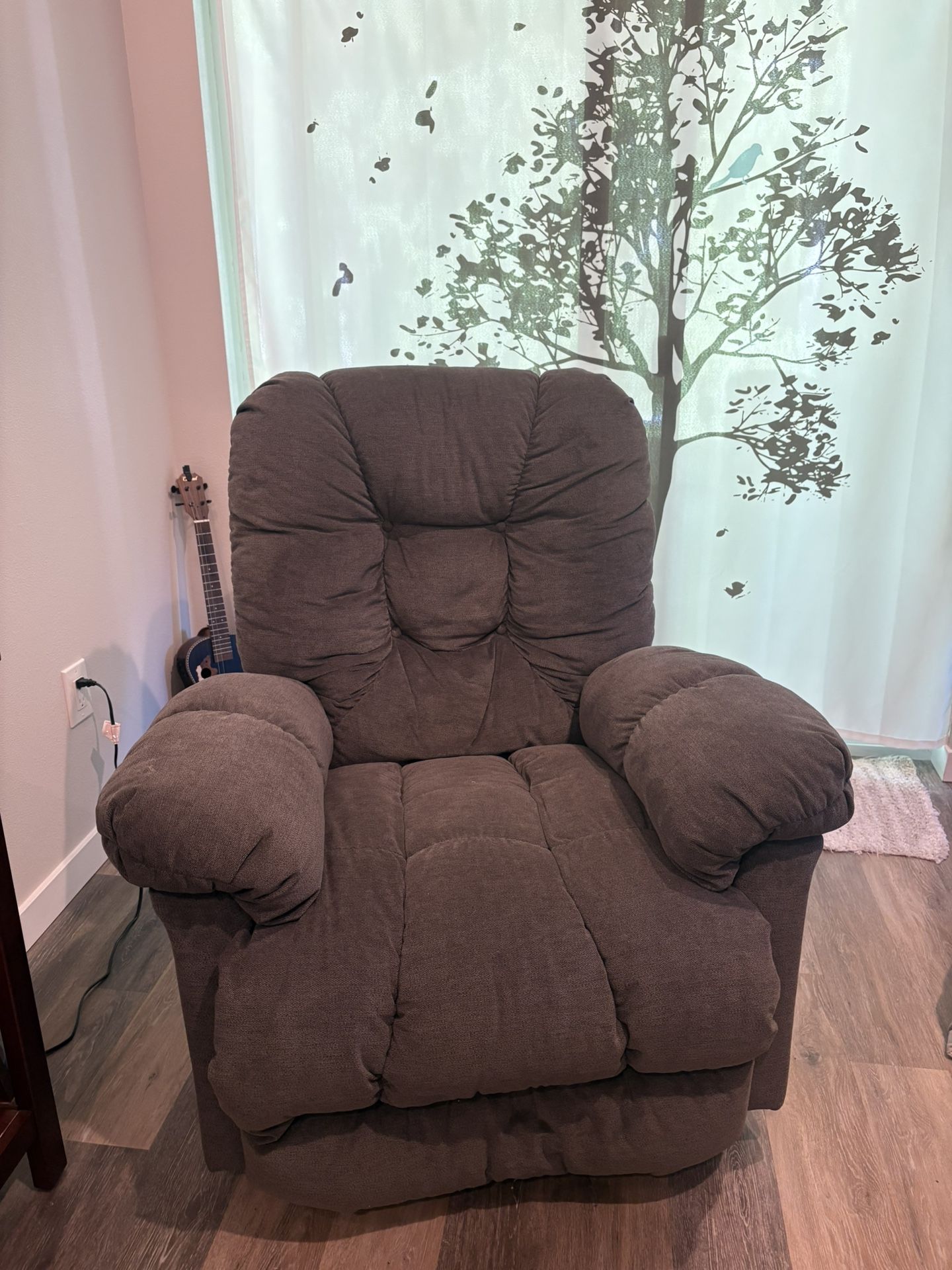 Recliner Like New