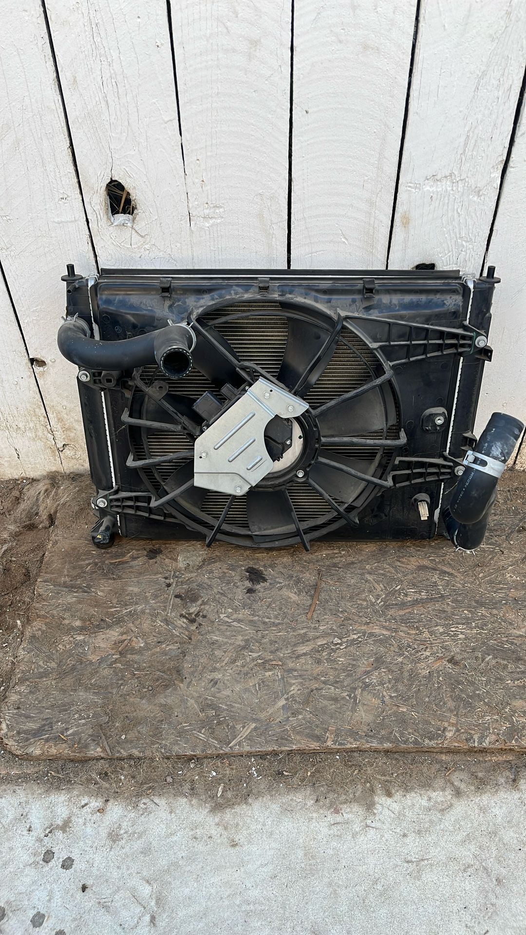 Radiator/condenser/fan/ Hoses