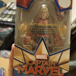 S.H. Figuarts Captain Marvel