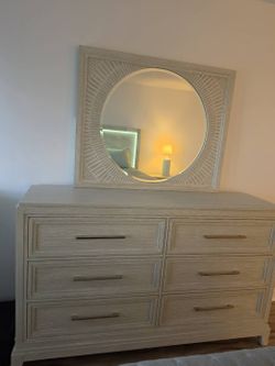 MOVING SALE – DINING TABLE SET & LIVING ROOM FURNITURE BUNDLE!