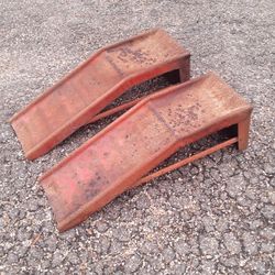 AUTO RAMPS