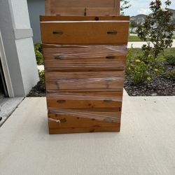 Draws (can remove tape) (has broken handle so might be hard to open)