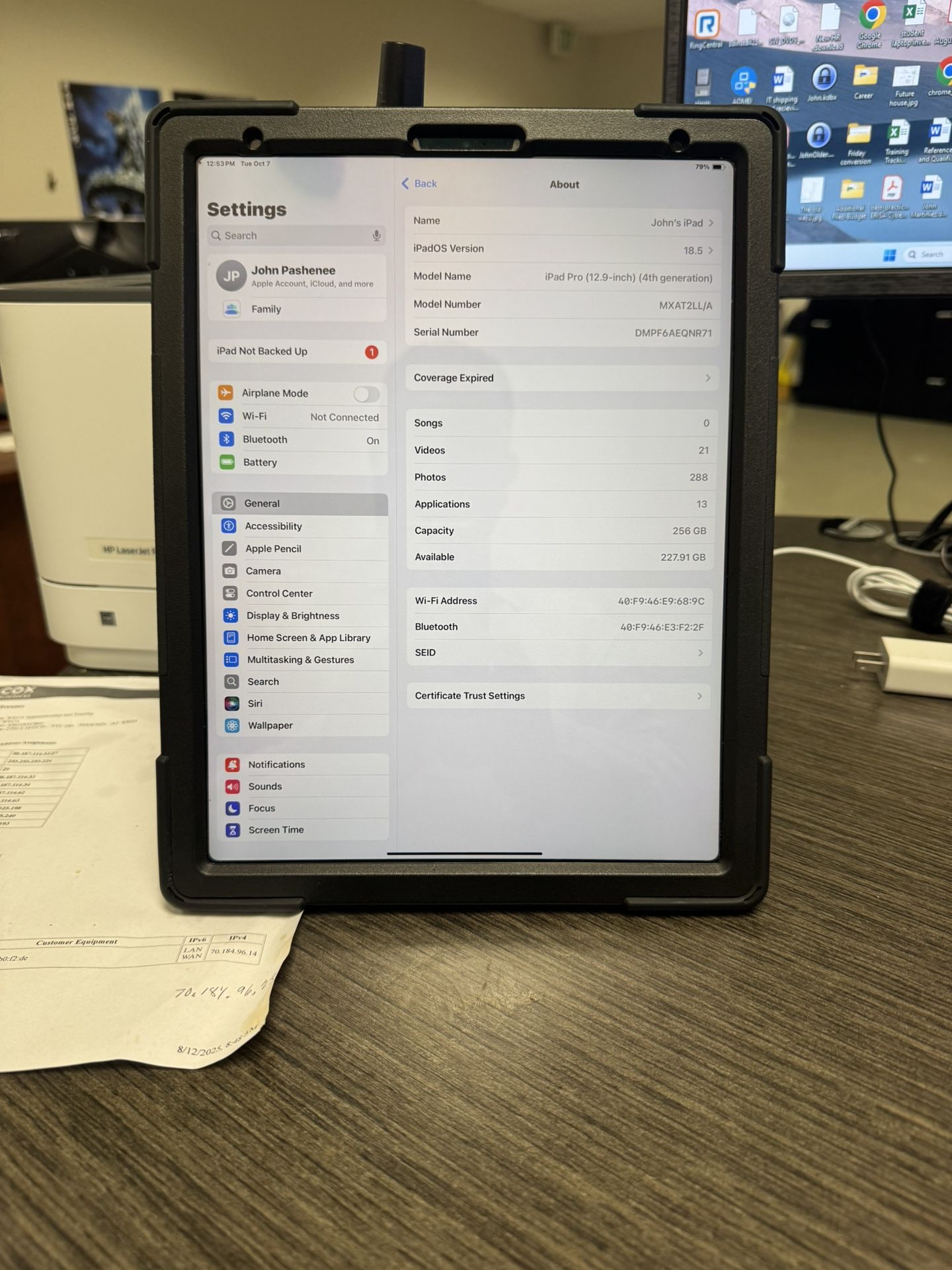 iPad Pro 12.9 Gen 4 256 GB Barely Used