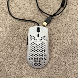 Glorious Model O (READ DESC)