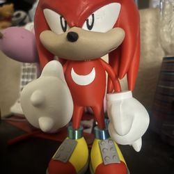 KNUCKLES & TAILS from Sonic The Hedgehog Series — HIGH DETAILED FIGURINES/TOYS OF KNUCKLES & TAILS — WILL NEGOTIATE PRICE 