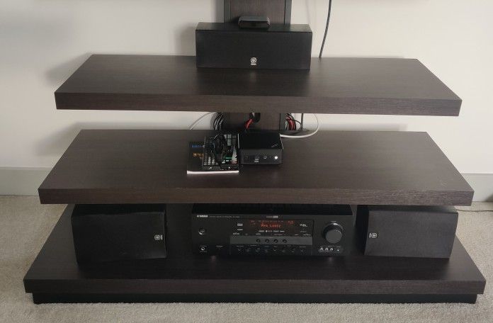 Insignia 3 in 1 TV Stand, 3 shelves and mount