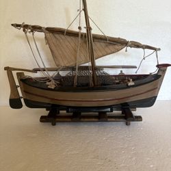 Wooden Fishing Sailing Boat 