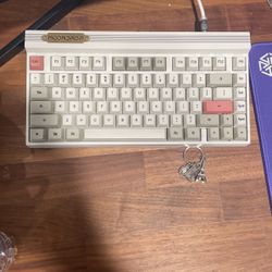 Moondrop Limited Edition Mechanical Keyboard (retro)