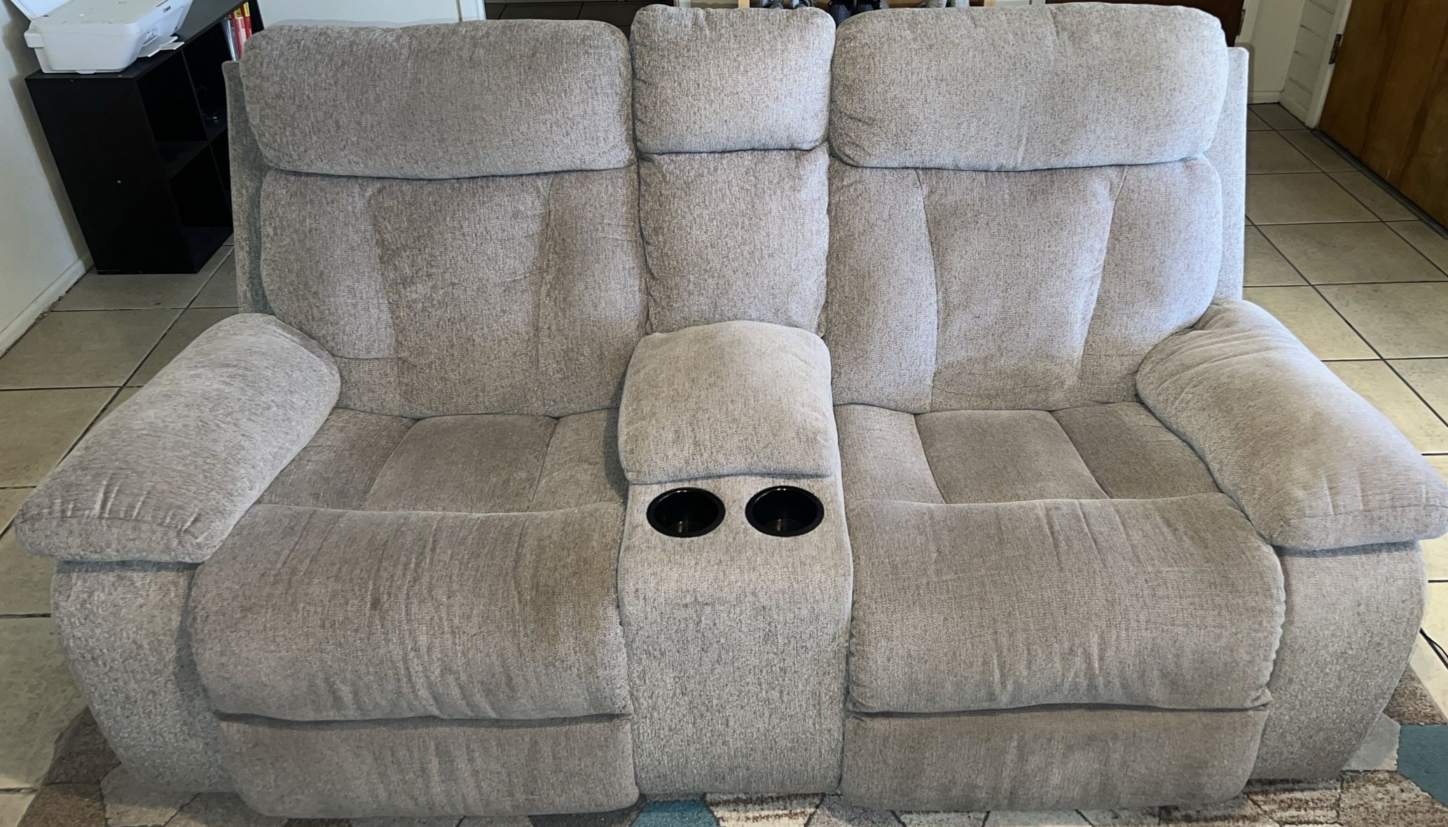 Recliner Sofa With Outlets
