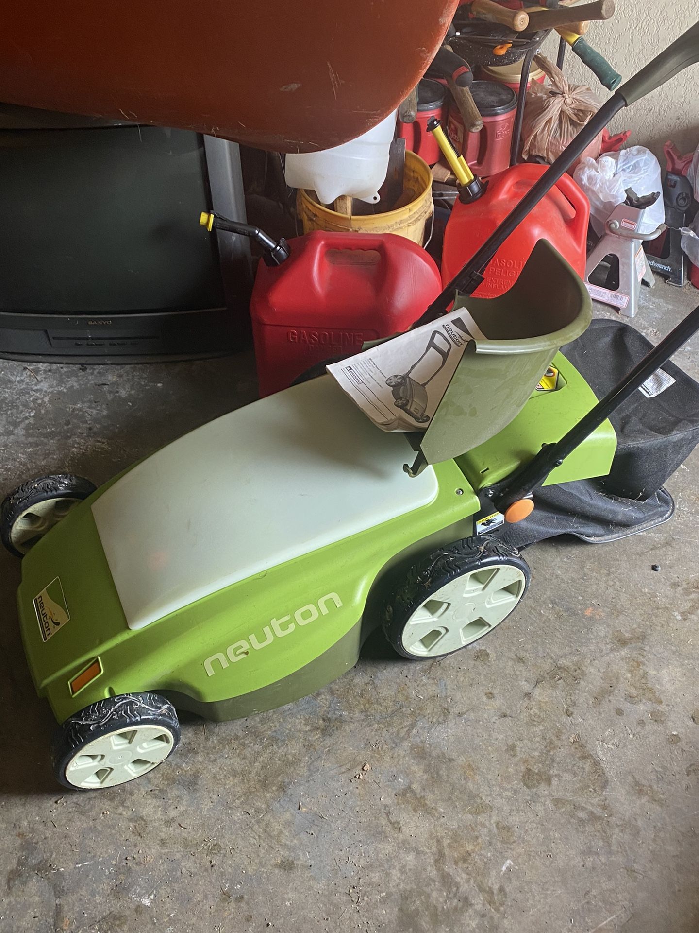 Electric Lawn Mower