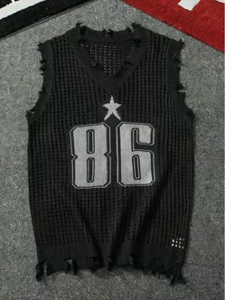 Men's Classic 86-Hole V-Neck Retro Printed Knitted Mesh Loose Fitting Vest - Raw Hem, Medium Length, Sleeveless, Layer-Ready, Breathable, Retro Hem Ed
