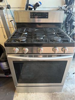 Samsung Gas Stove - 5 Burners