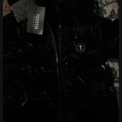 trapstar jacket puffer