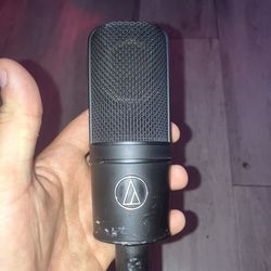 Audio technica microphone