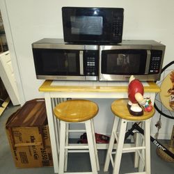 Ceramic Table With Two Stools And 2 Microwaves 