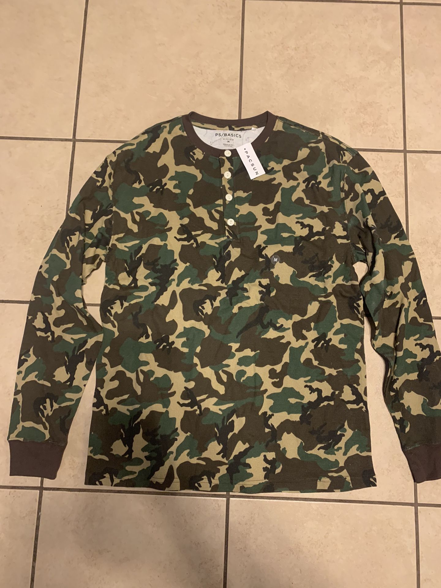 PacSun Brand Thermal Long Sleeve (new) 