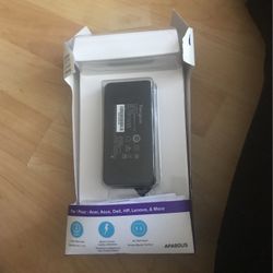 Universal Laptop Charger