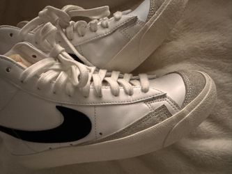 Nike Woman Blazer