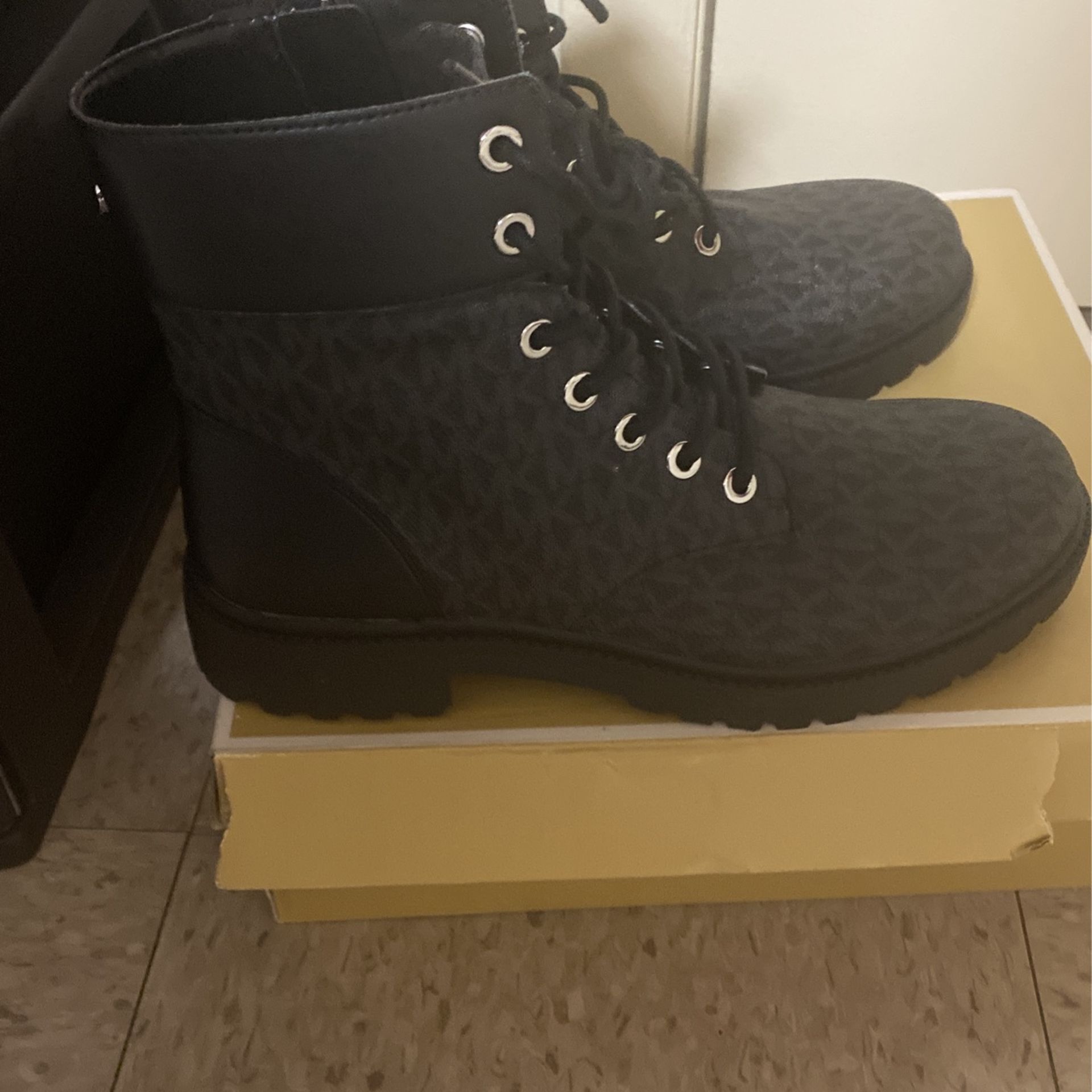 Michael Kors Boots