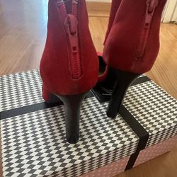 7.5 Red Jeffrey Campbell (Barely Worn)