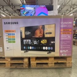 65 “ Samsung smart 4K LCD HDR TV 