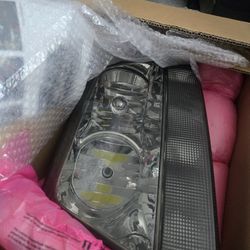 Headlights Assembly