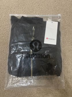 Lululemon Black Zip-Up Jacket