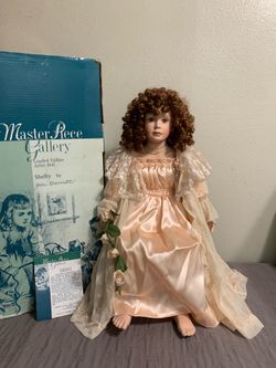 Porcelain Dolls sold in Jurupa Vallley