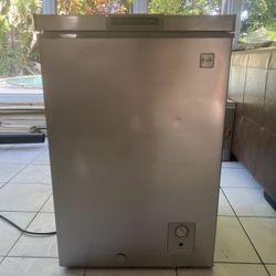 Avanti 3.5 Stainless Steel Freezer