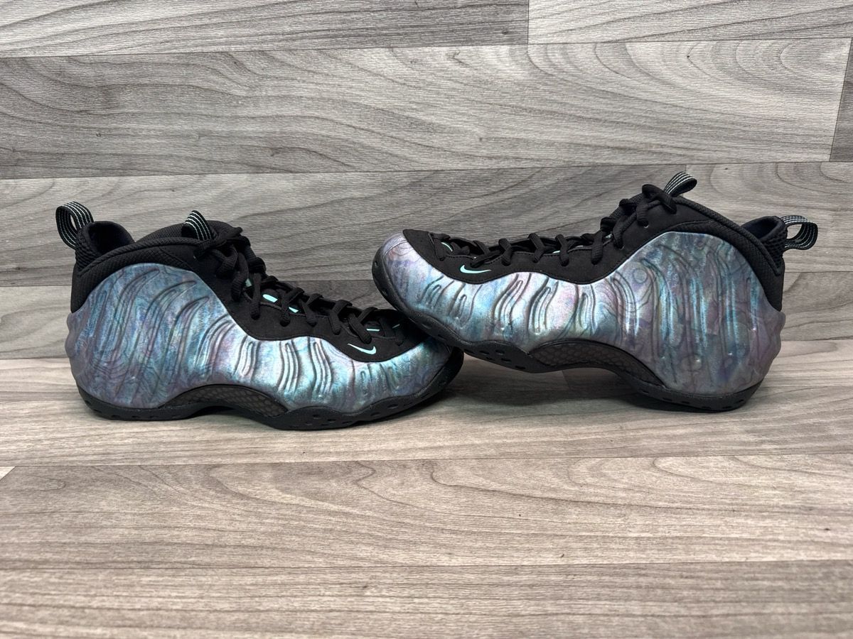 Nike Air Foamposite One Abalone Men's Size 12 - 575420-009 (A1D022629)