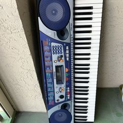 Yamaha Keyboard