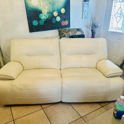 White Lester Electrónic Couches 